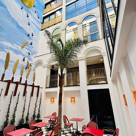 Hotel Divino & Apartments Figueres (Girona) Exterior foto